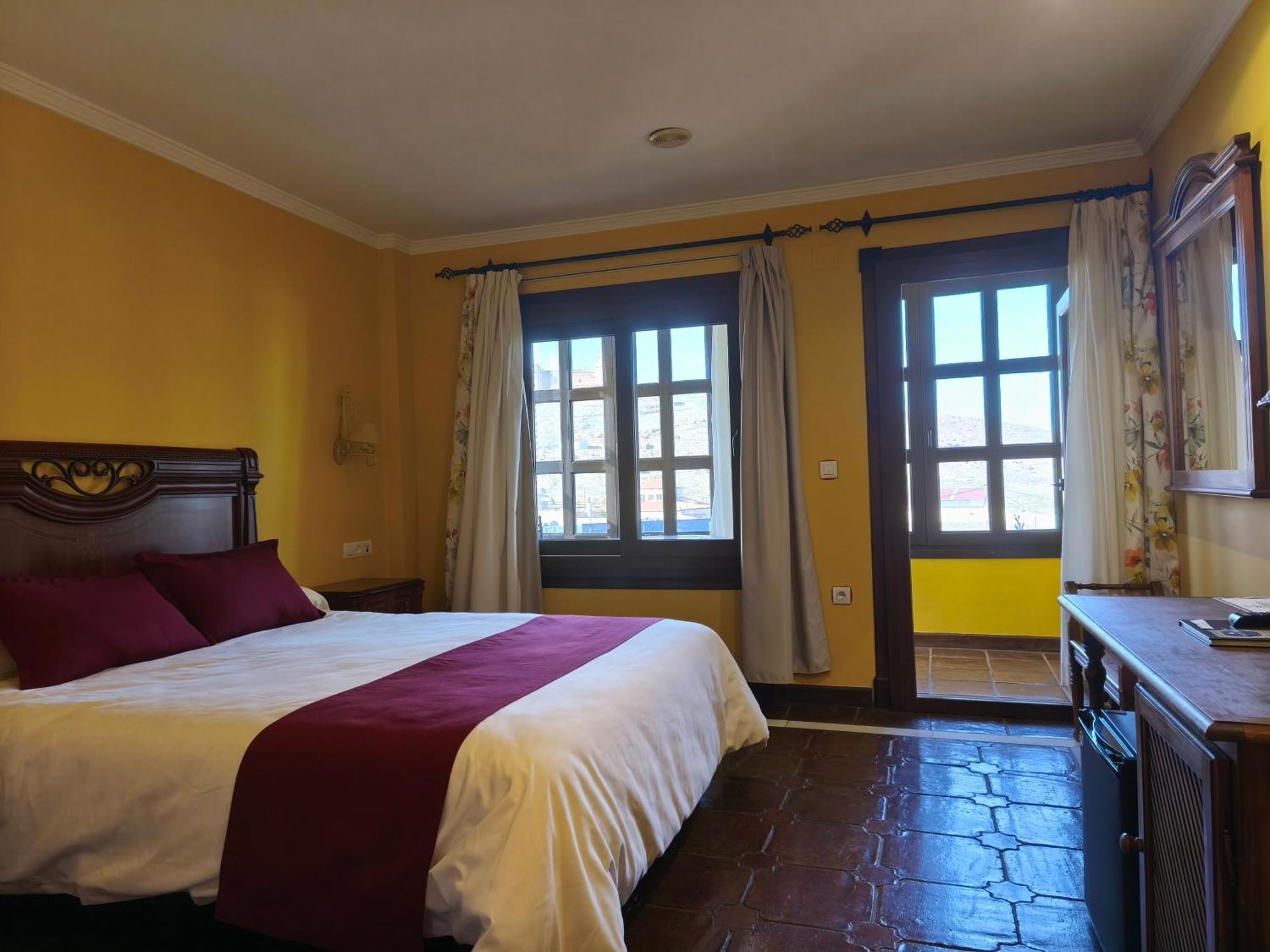 Hospederia Del Zenete Otel La Calahorra Dış mekan fotoğraf