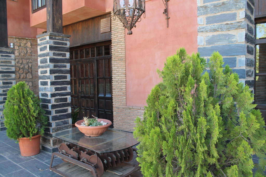 Hospederia Del Zenete Otel La Calahorra Dış mekan fotoğraf